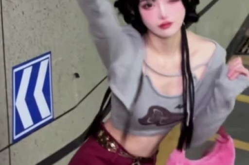《老师胸乳❌❌❌网站》免费观看