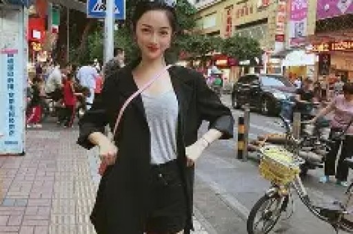 周星驰《女足》片场曝光设备简陋不如短剧拍摄态度敷衍